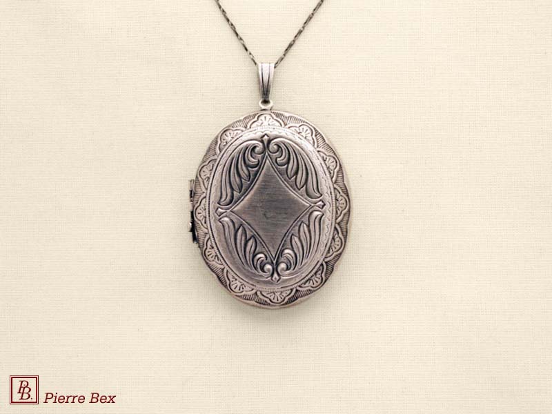 Pierre Bex Art-Nouveau locket 41193-01
